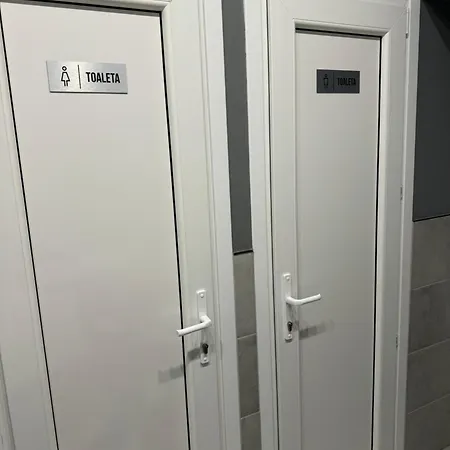 - 24h Parking