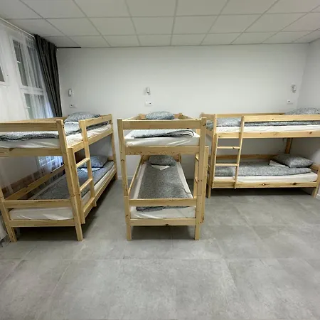 - 24h Parking *