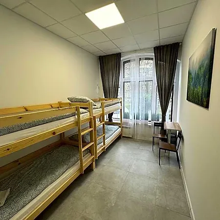 Ostello - 24h Parking Katowice